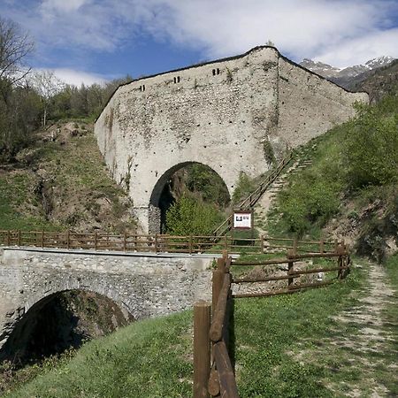 Ferienwohnung Grenier Du Coeur Aosta Exterior foto