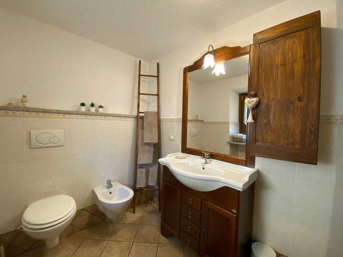 Ferienwohnung Grenier Du Coeur Aosta Exterior foto