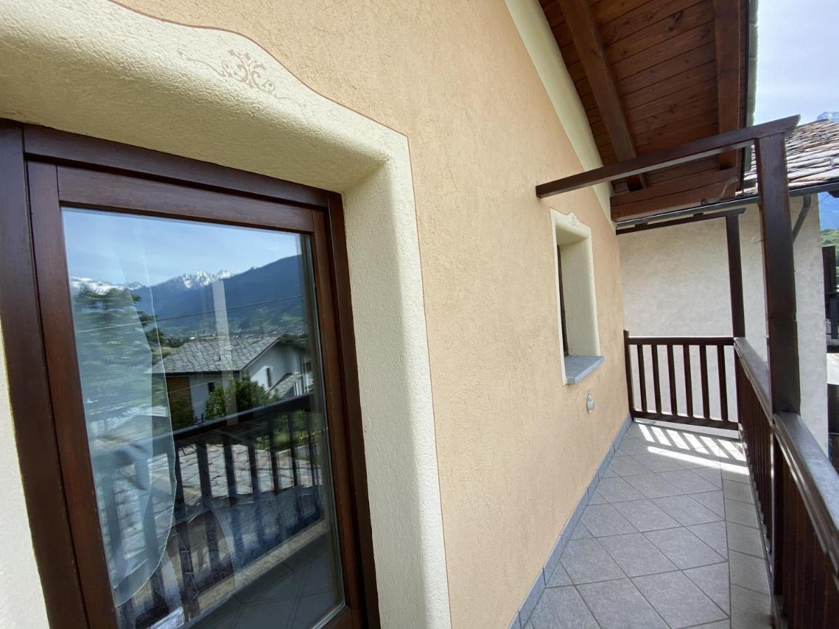 Ferienwohnung Grenier Du Coeur Aosta Exterior foto