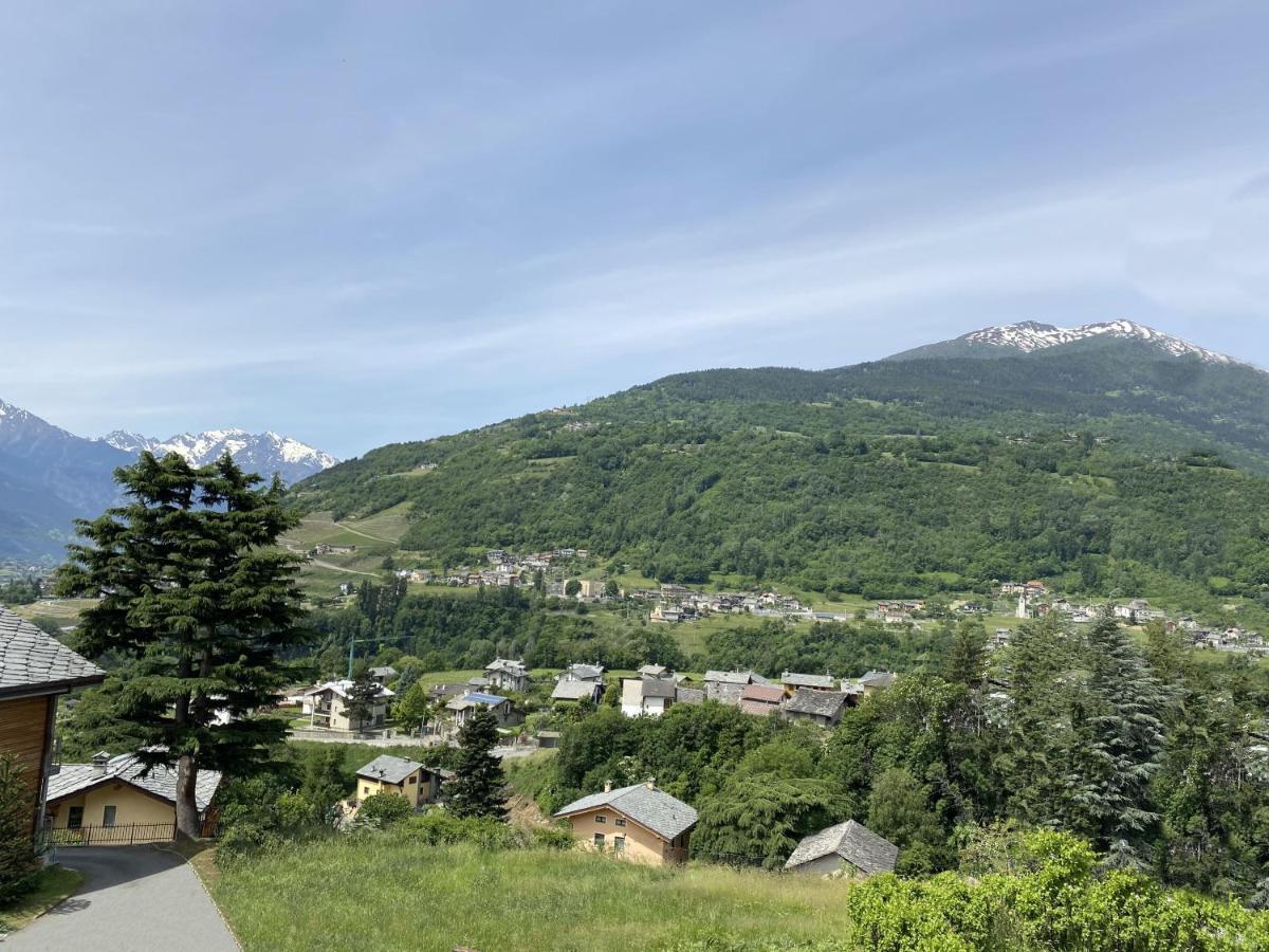 Ferienwohnung Grenier Du Coeur Aosta Exterior foto