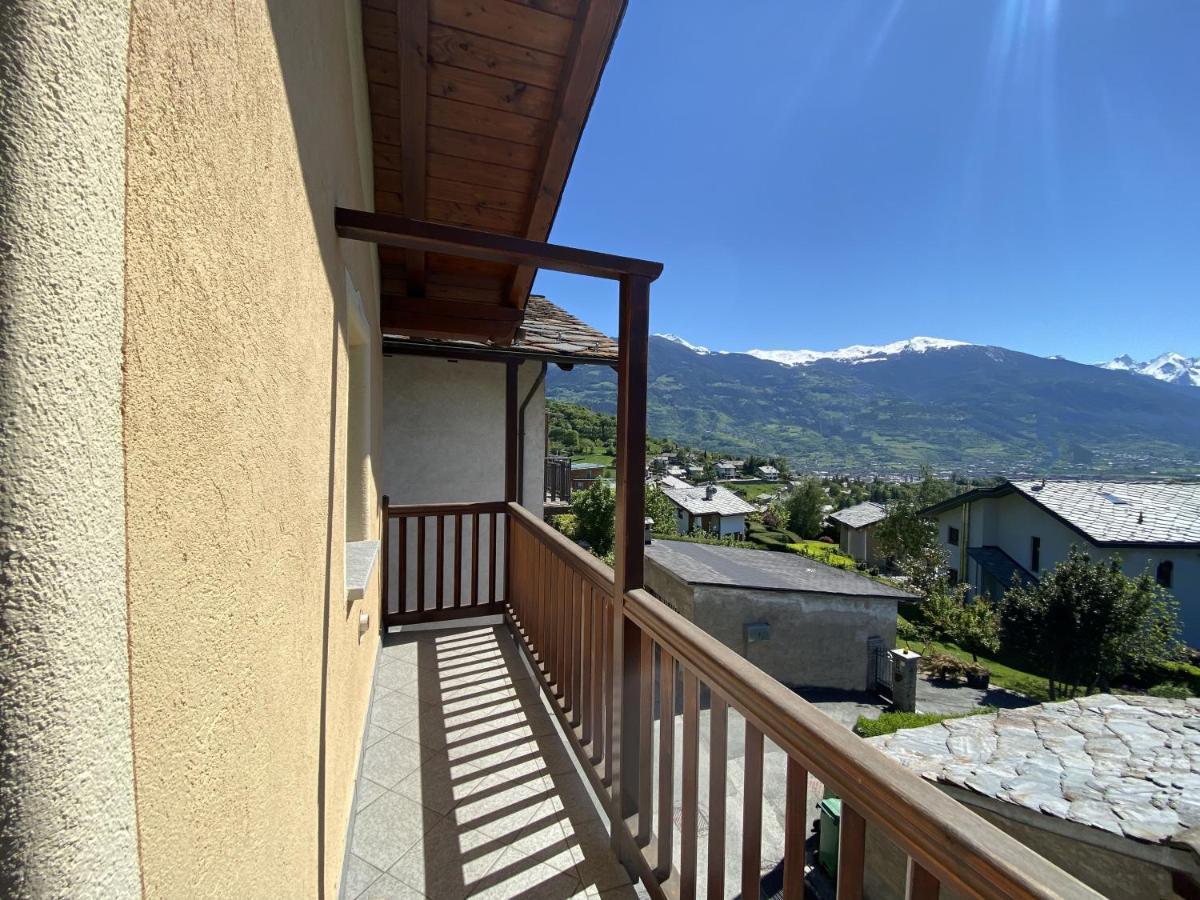 Ferienwohnung Grenier Du Coeur Aosta Exterior foto